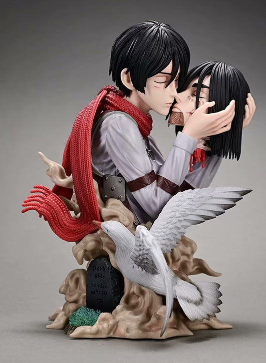 Attack on Titan Death Kiss Anime Model Statue Ornament